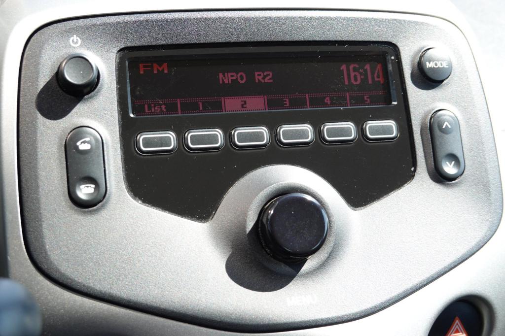 Citroen C1 1.0 vti shine automaat!