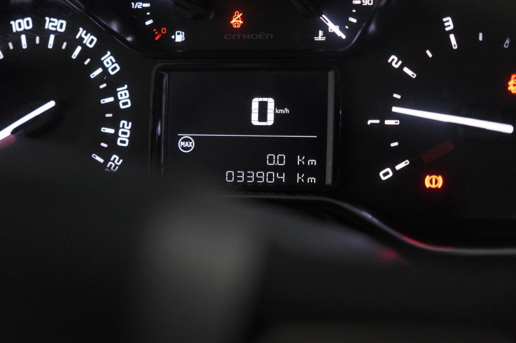 Citroen C3 puretech 82 shine | camera | stoelverwarming | apple carplay | 1