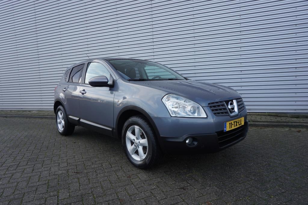 Nissan Qashqai 1.6 acenta airco / cruise / elektr. ramen / parkeers. / trek