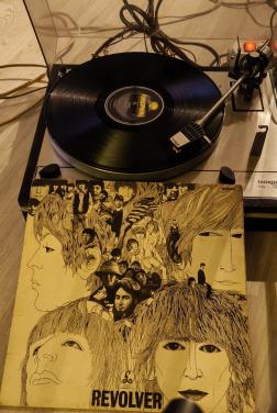 Thorens TD 165 draaitafel