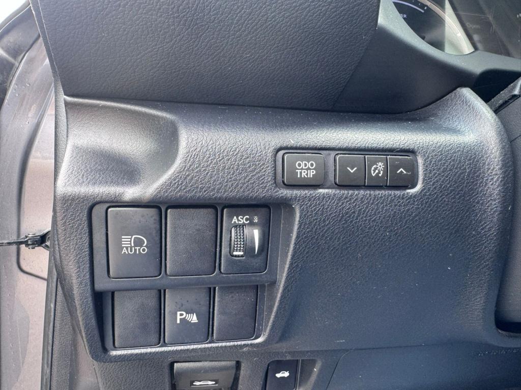 Lexus Is 300h hybrid business line