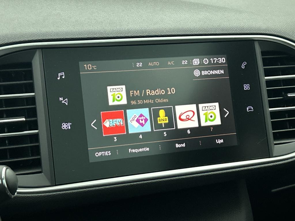 Peugeot 308 sw 130 pk tech edition | rijklaar | panoramadak | adaptive crui