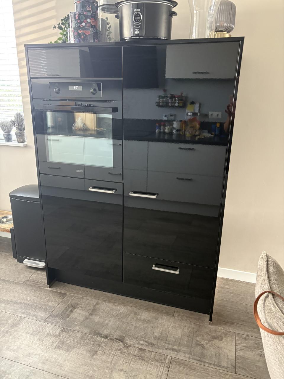 Keukenblok incl combi oven en koelkast