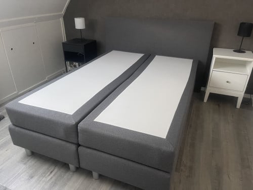 Boxspring Twijfelaar 140x200 - Grijs