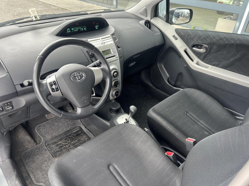 Toyota Yaris 1.3 vvti sol mmt automaat