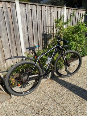 CUBE Carbon 29” MTB