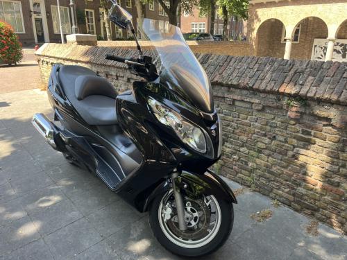 Burgman 400