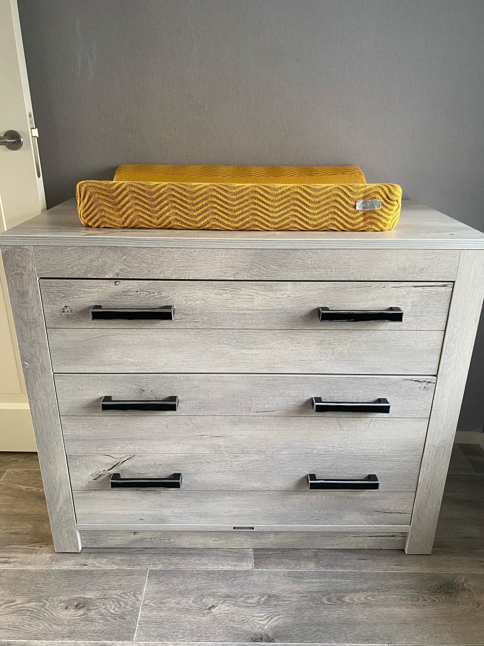 Commode en wandplank