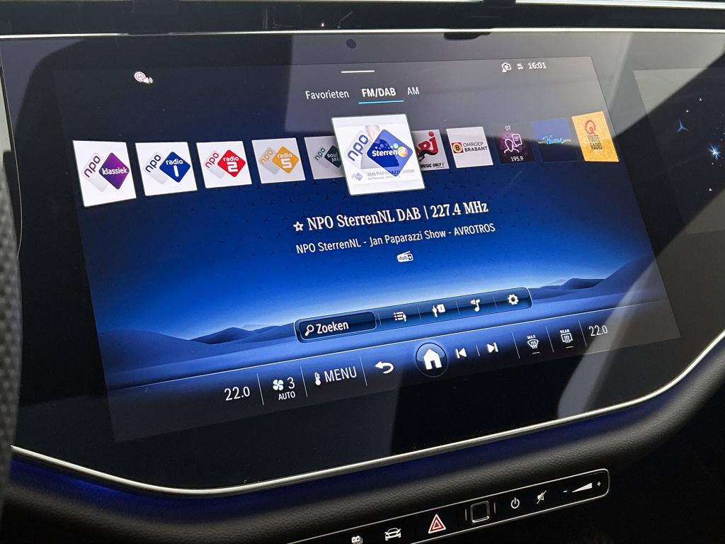 Mercedes-Benz E-Klasse 300 e business solution amg | premium pakket | winte