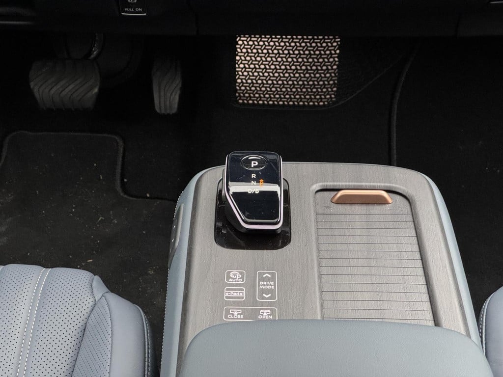 Nissan Ariya evolve 91 kwh nappaleder interieur!