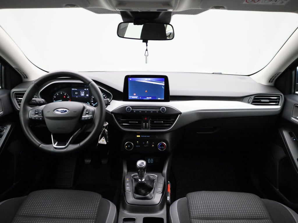 Ford Focus wagon 1.0 ecoboost hybrid trend edition business | lmv | camera 