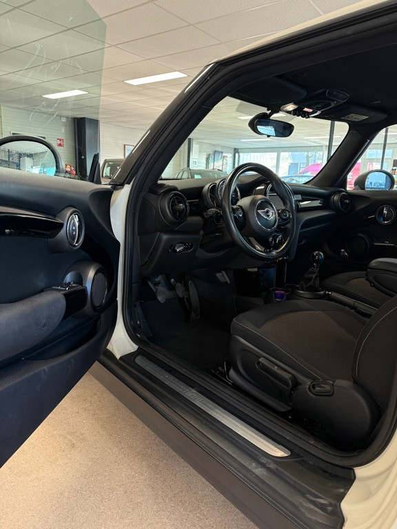 Mini One mini 1.2 business