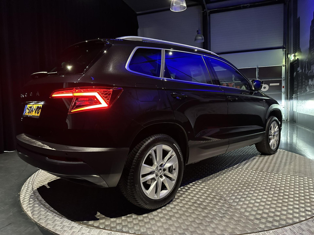 Skoda Karoq 1.5 tsi act business edition plus *led*appconnect*navi*virtual*