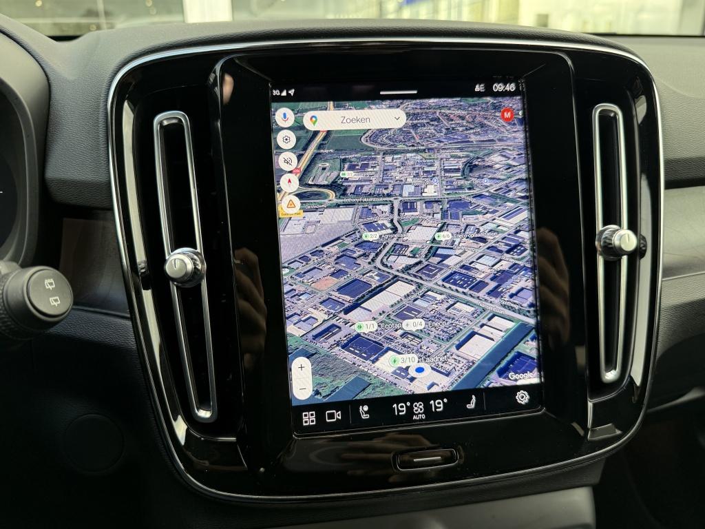 Volvo XC40 recharge ultra 252pk/ 70 kwh| panodak| 360camera| trekhaak