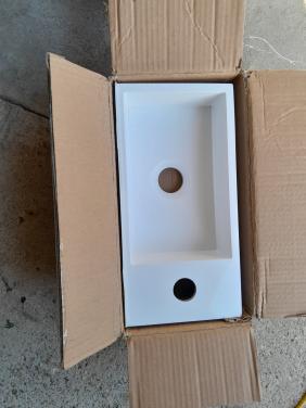 Div z.g.a.n en nieuwe wasbak