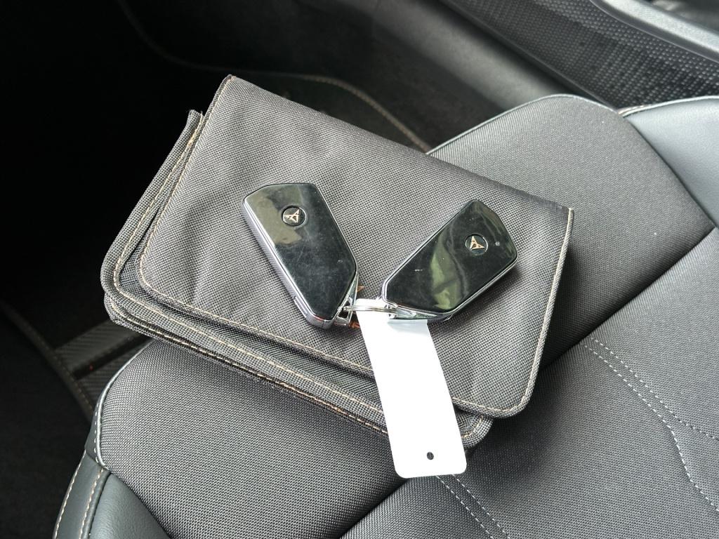 Cupra Formentor 1.5 tsi 150pk dsg | adapt. cruise | carplay | camera | dode