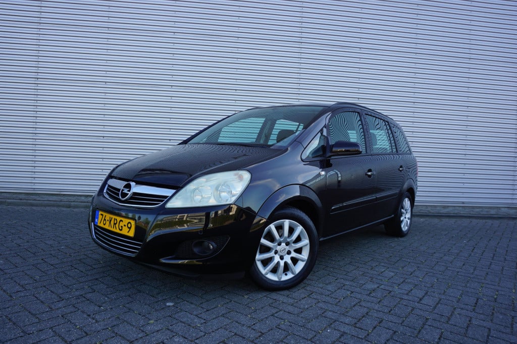 Opel Zafira 1.6 temptation - 7persoons - airco / navi / cruise / elektr. ra