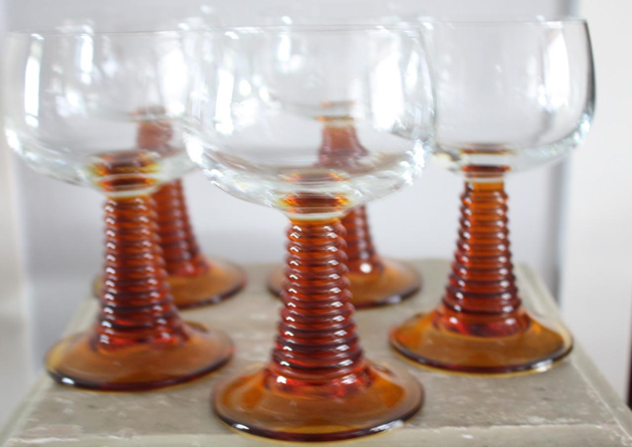6 Vintage Duitse Roemers Wijnglazen oranje bruine Voet