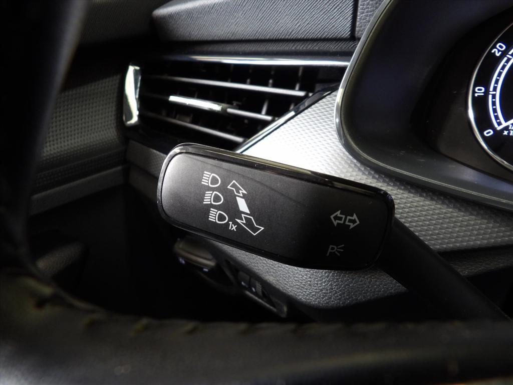 Skoda Kamiq 1.0 tsi greentech 95pk ambition