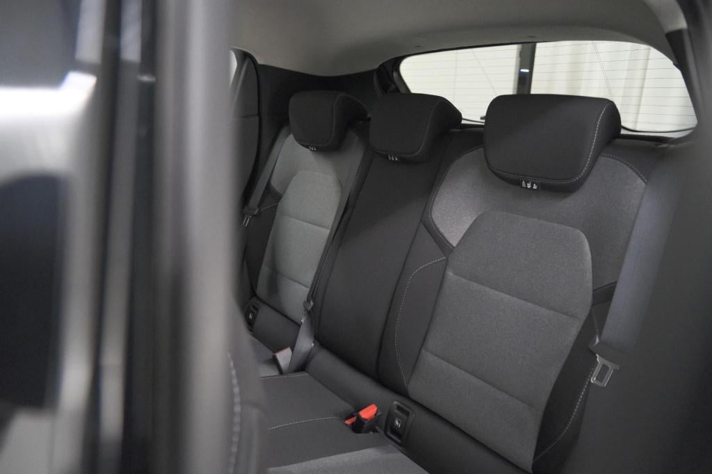 Renault Clio tce 90 evolution | stoelverwarming | camera | parkeersensoren 