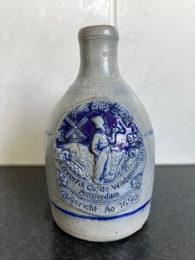 Oud kruikje,