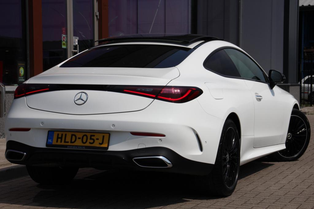 Mercedes-Benz Cle coupé 200 amg line | pano. dak | night pakket |