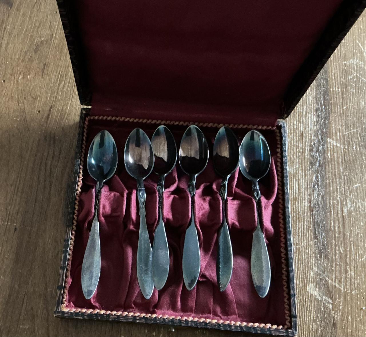 Te koop zeer oud curiosa