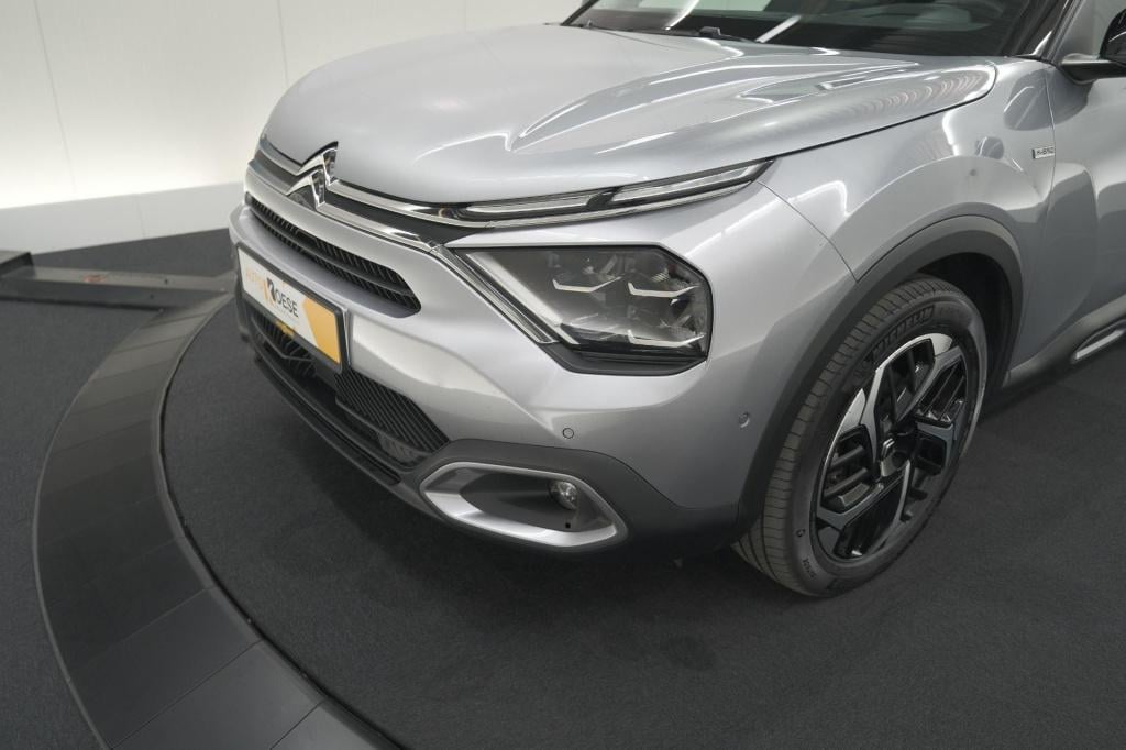 Citroen C4 1.2 hybrid 136 max | 360 camera | adaptieve cruise control | nav
