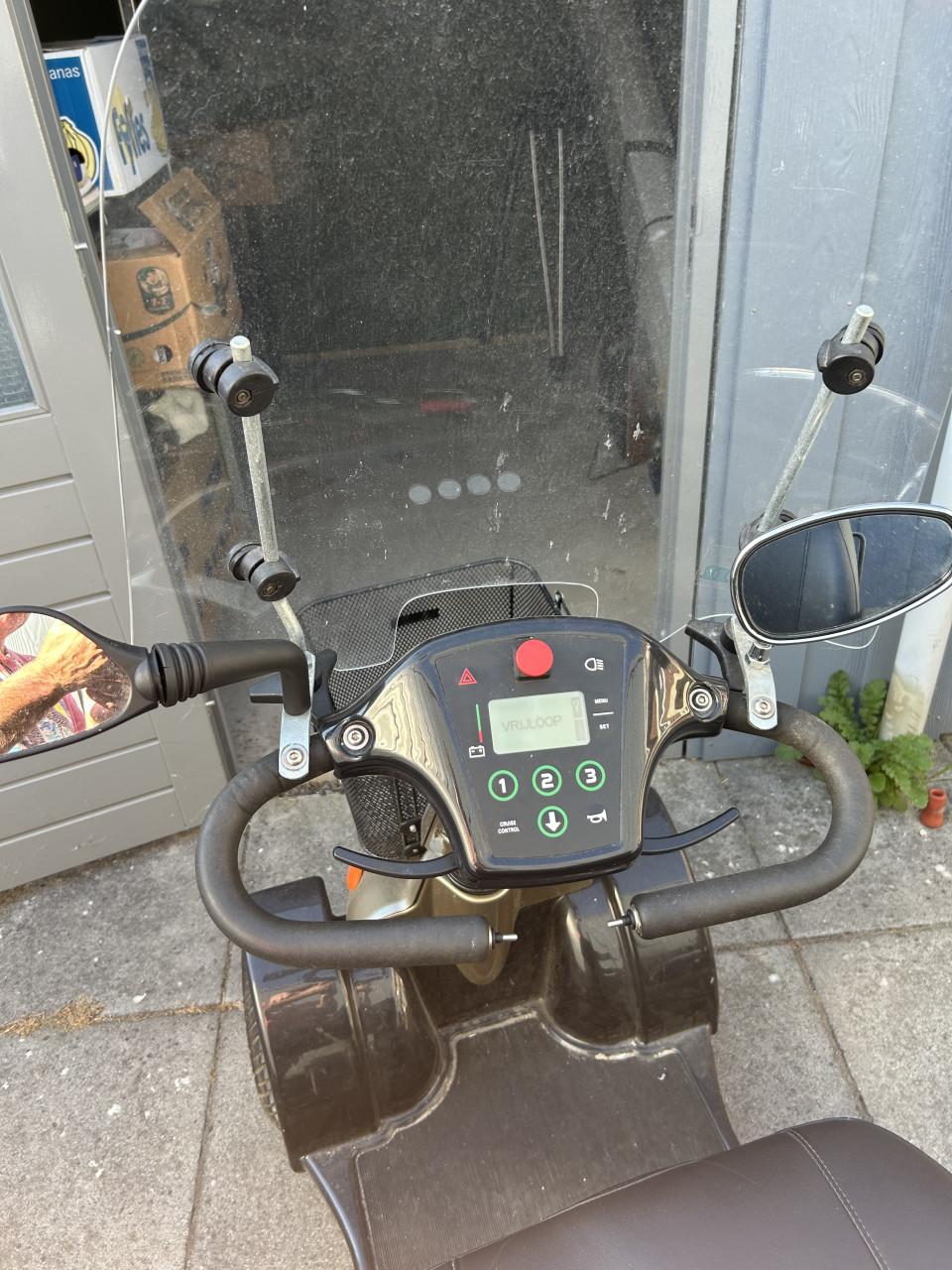 Scootmbiel 4 wielig