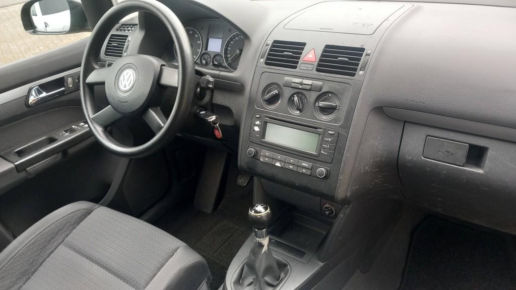 Volkswagen Touran 1,6 16v fsi trendline