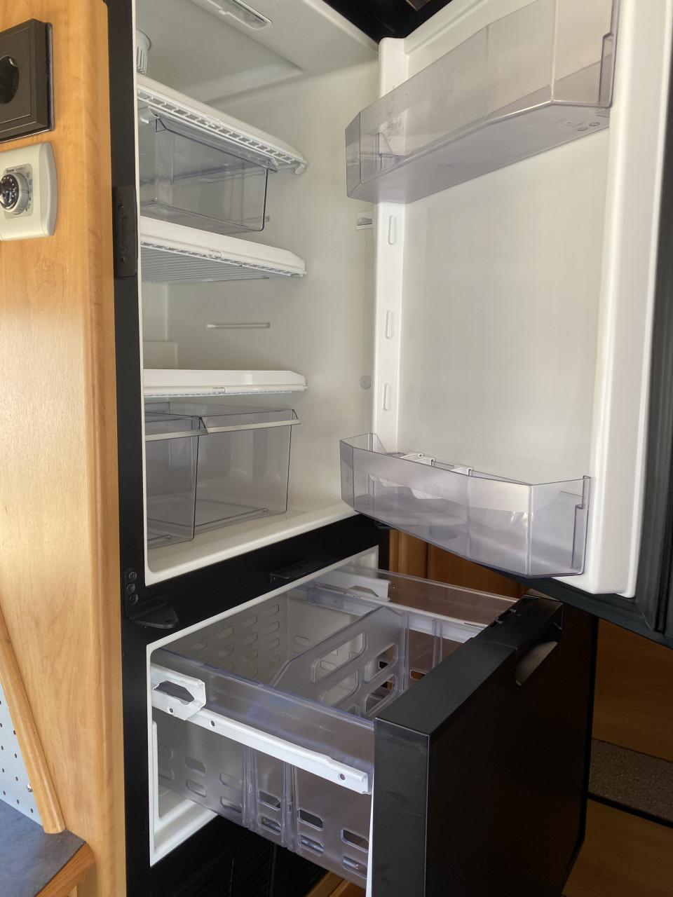 Hymer B644 Integraal camper | Automaat |  C1 rijbewijs