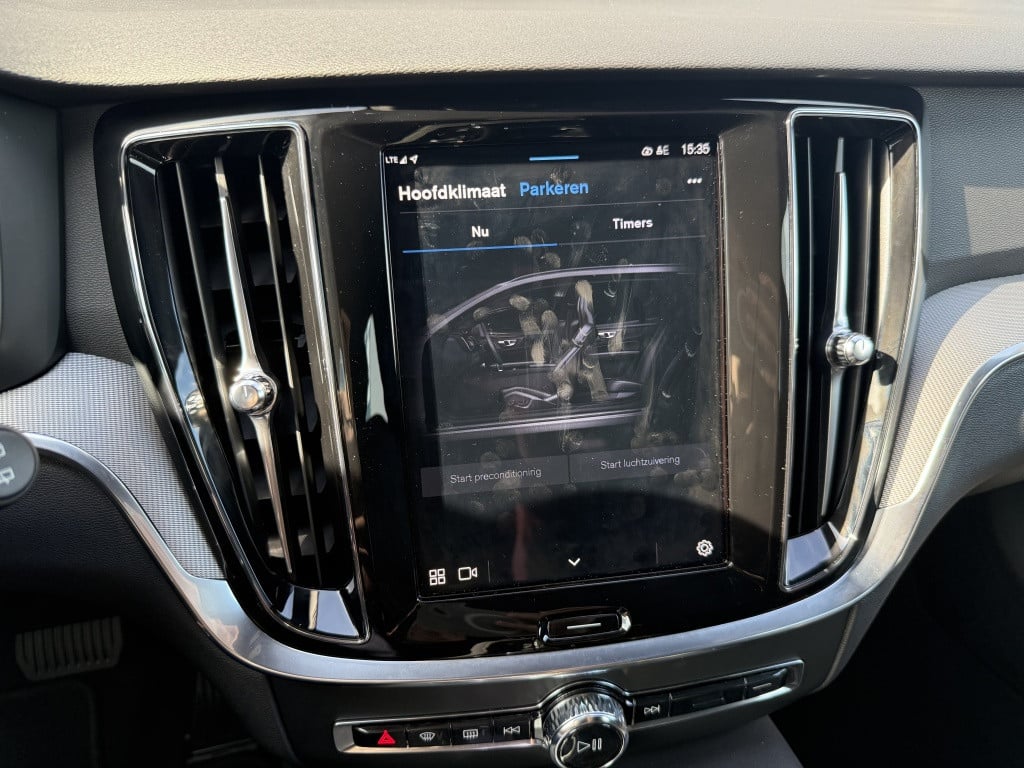 Volvo V60 t6 398pk recharge plus dark| adap.cruise| 360camera| trekaak