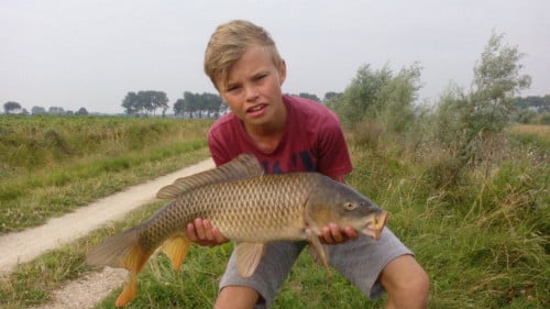 Voor maar € 17,50 een jaarvissen bij Karpervisserij Koudekerke KOOPJE