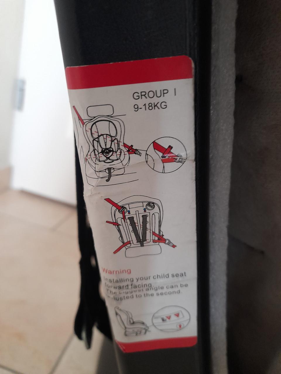 AHREND bureaustoel (verstelbaar) in goede nette staat !