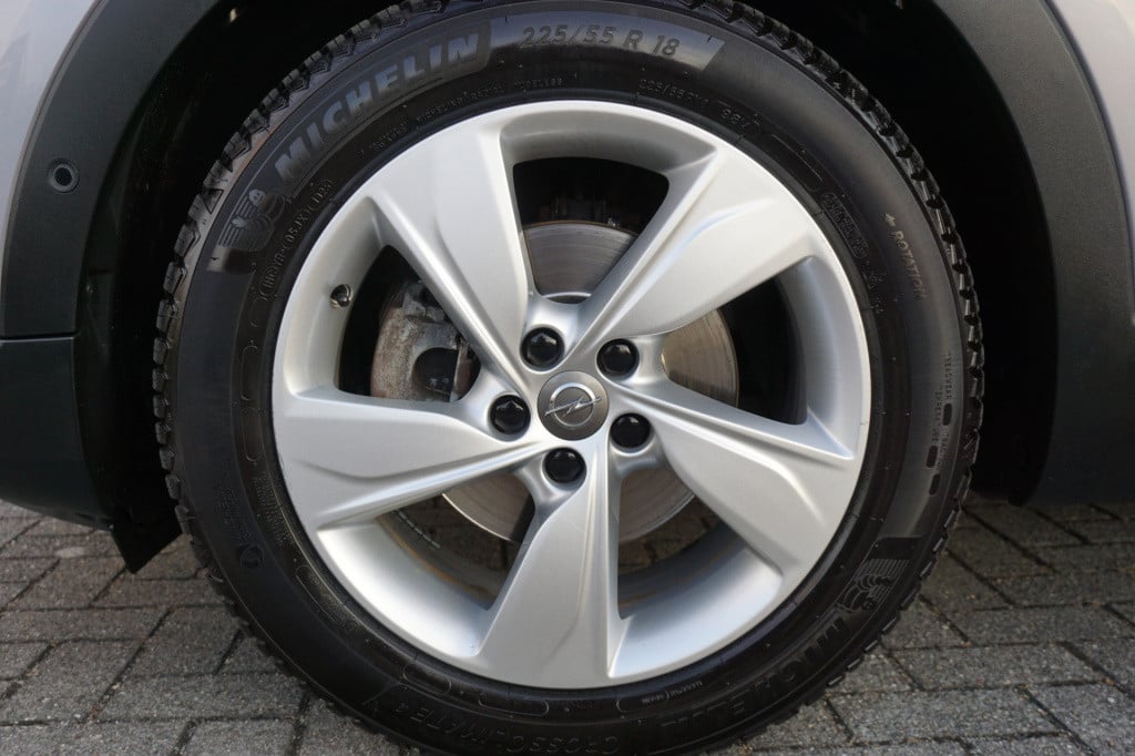 Opel Grandland X 1.2 turbo 120 jaar edition climate / navi / carplay / crui