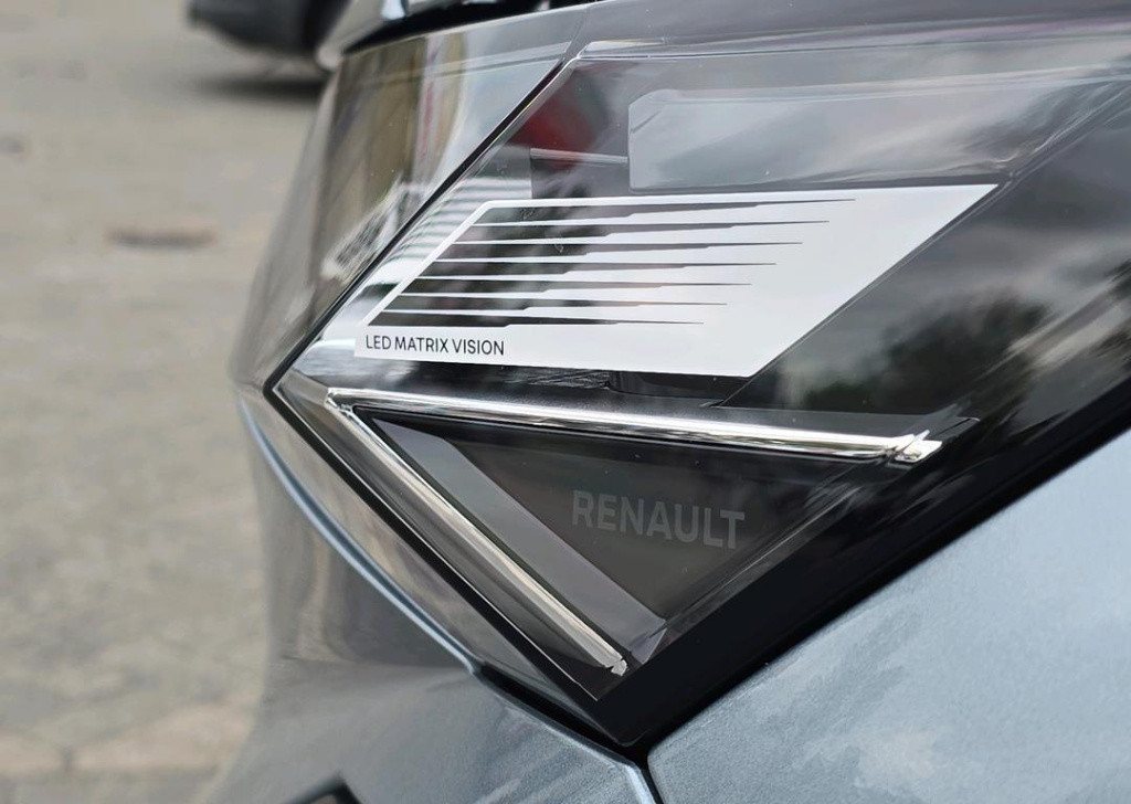 Renault Espace e-tech full hybrid 200 iconic 5p. - demo / nieuw model / pac