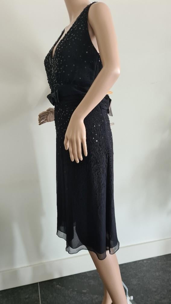 Rena Lange: Nieuw zwart zijde jurkje kraaltjes/pailletjes maat 42