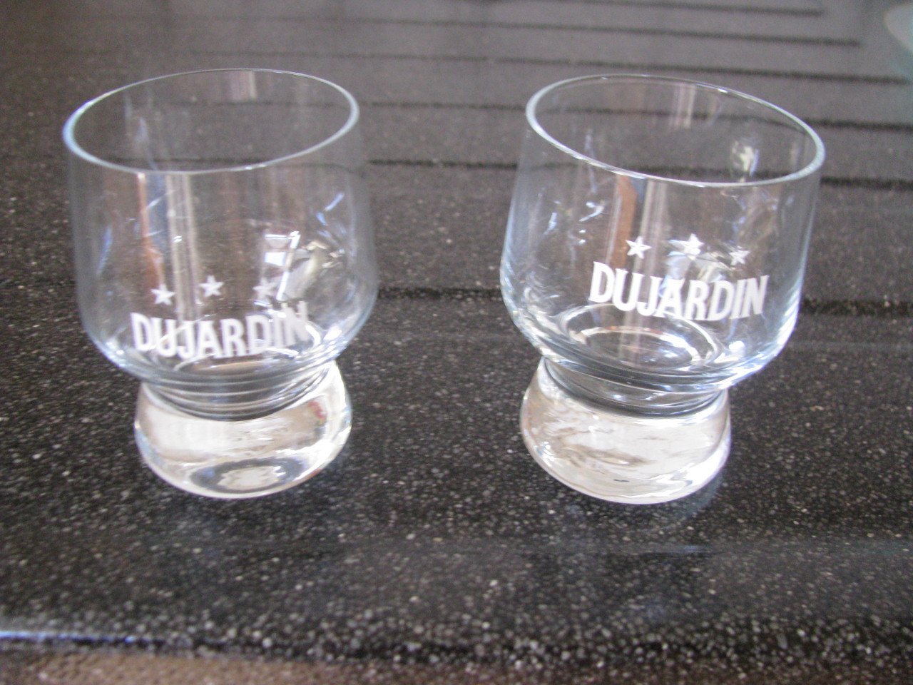 Cognac glaasjes.