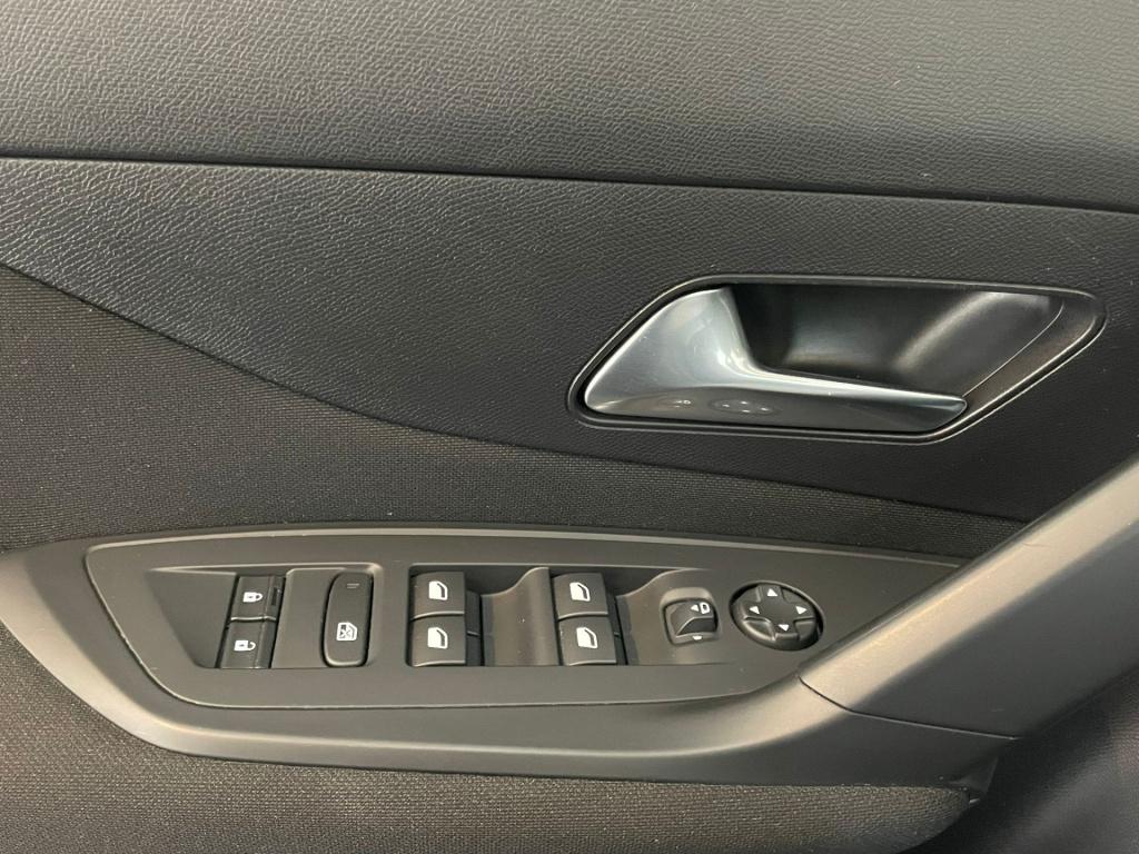 Peugeot 308 sw 1.6 plug-in hybrid 180 active pack business