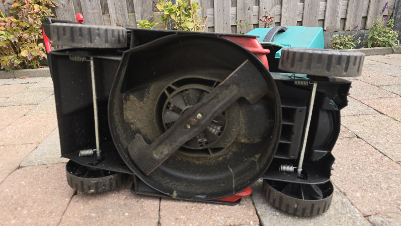 Bosch ARM 3200 elektrische grasmaaier
