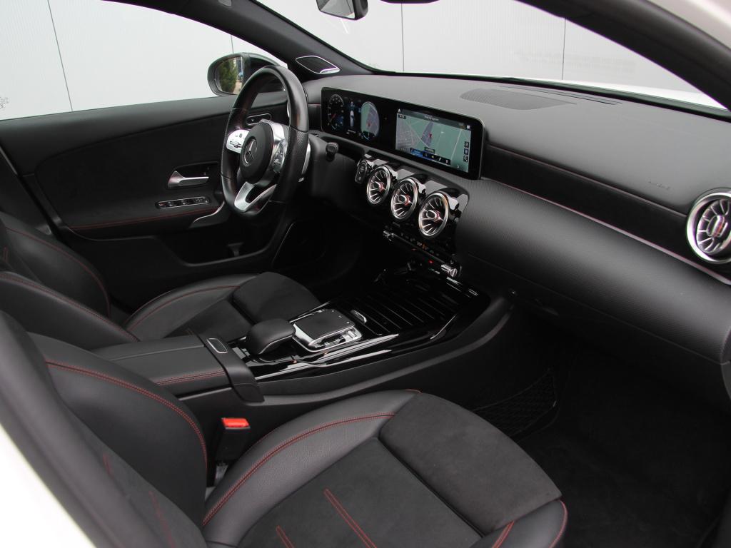 Mercedes-Benz A-Klasse a35 amg 306pk 4matic | pano | burmester