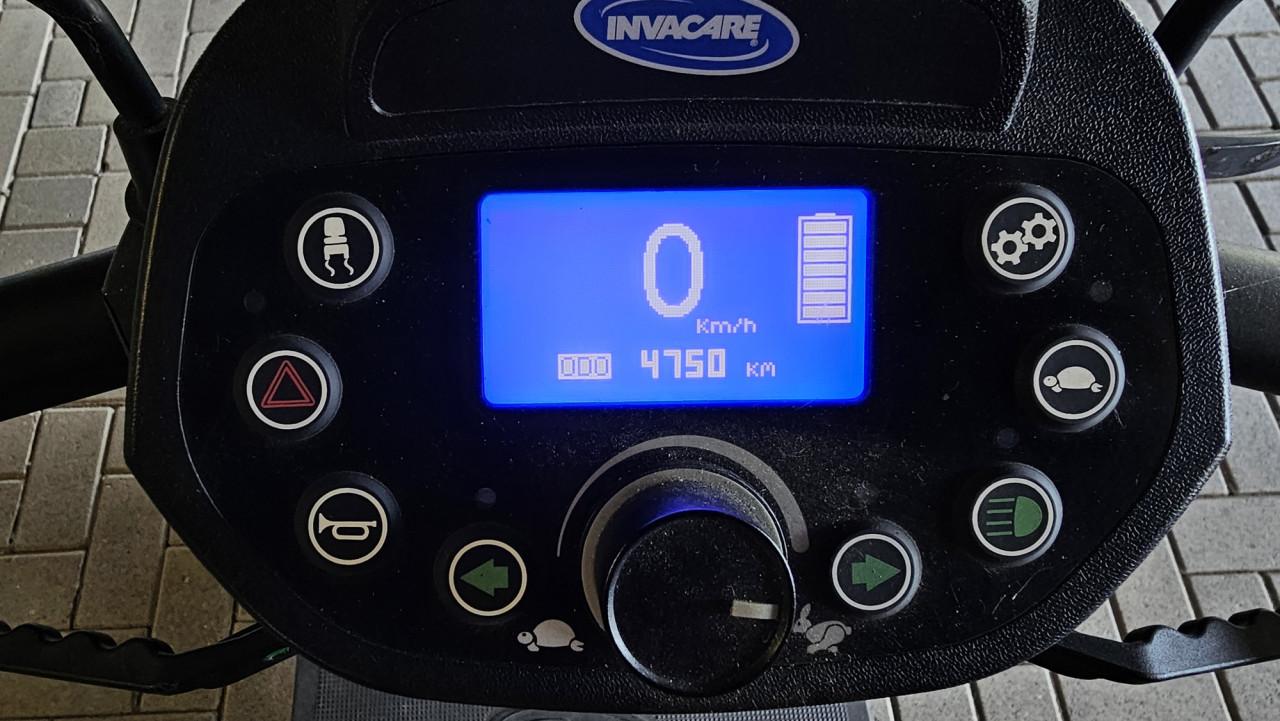 Scootmobiel - Invacare Comet Pro