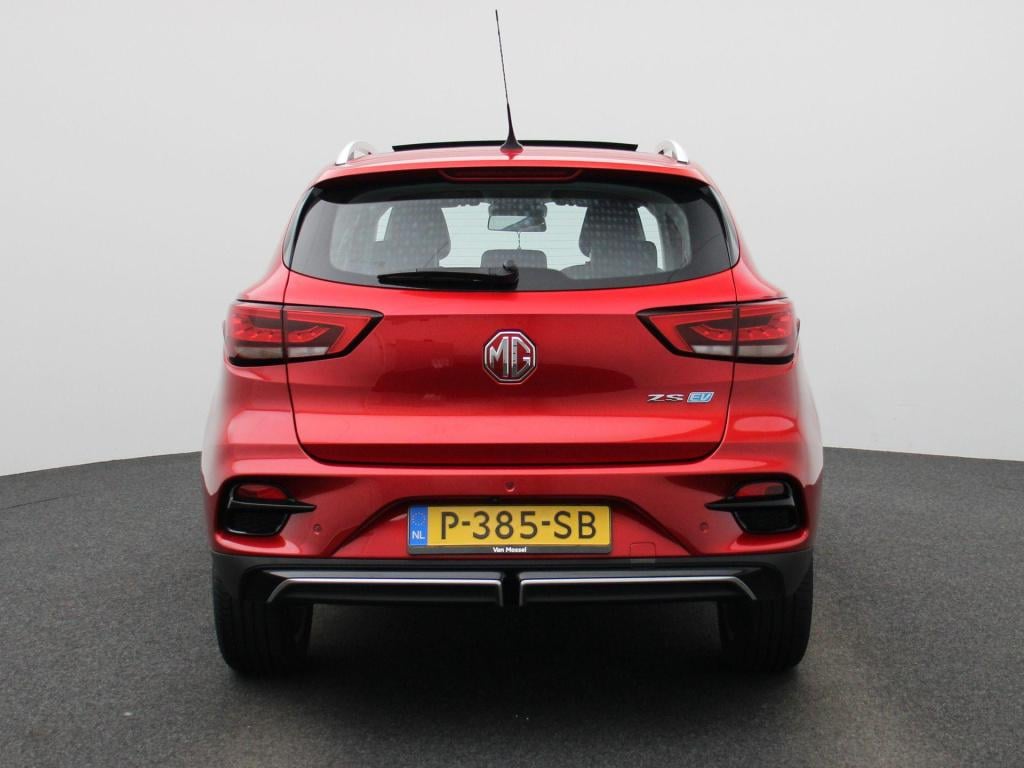 MG Zs Ev mg ev standard range luxury 50 kwh | 360 graden camera | panoramad