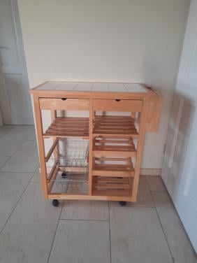 Mooie nette TROLLEY / ROLTAFEL ( in goede staat ) 39 x 78 x 84H