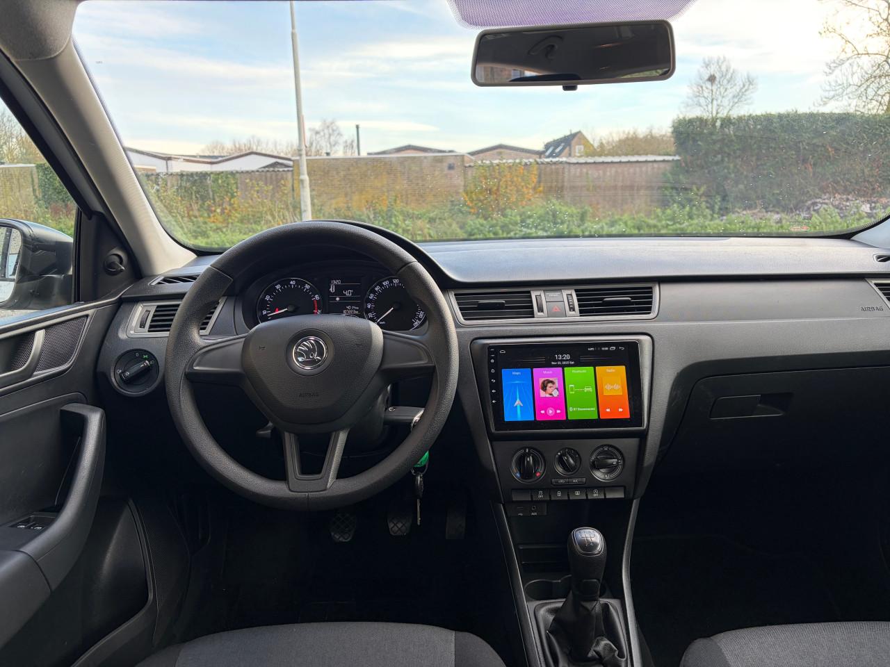 Skoda Rapid 1.2tsi 107Dkm Airco Navigatie Carplay isofix