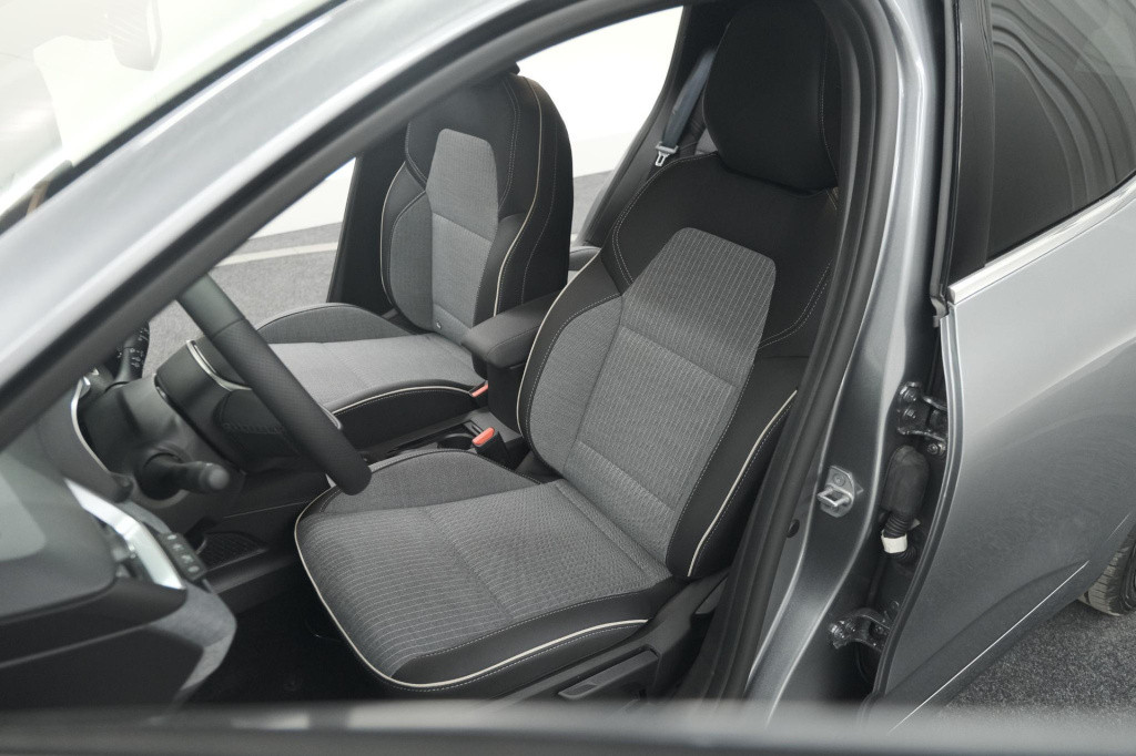 Renault Clio 1.6 e-tech full hybrid 145 techno | 360 camera | bose audio | 