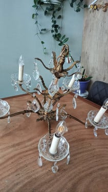 Kroonluchter en 2 wandlampjes