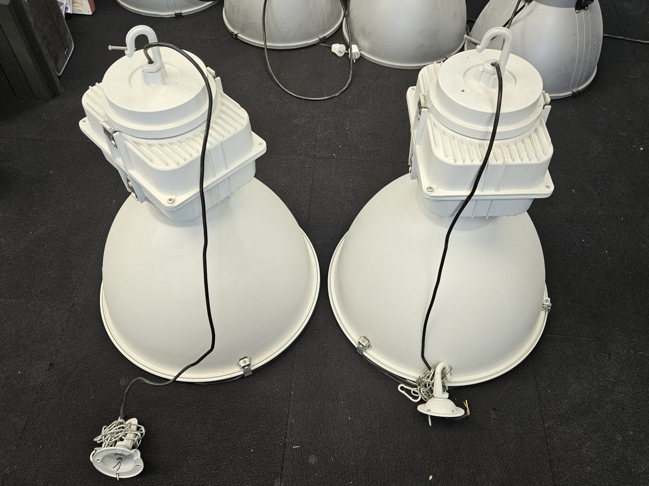 Set Industriële witte hanglampen