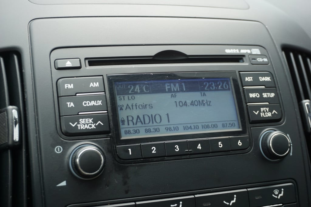 Hyundai I 30 1.4i i-drive cool airco / elektr. ramen / nap