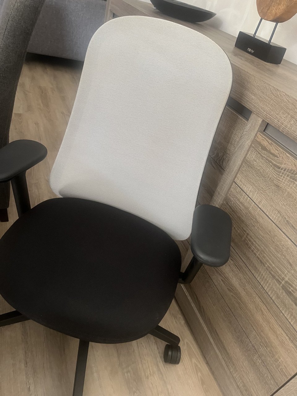Nieuwe Bureau stoel t.e.a.b.